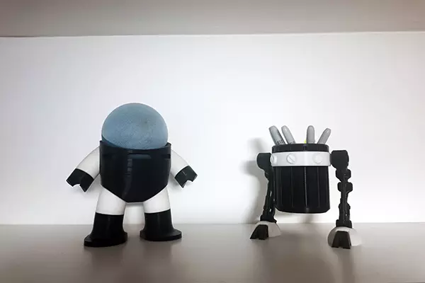 Robots (Enceinte connectée, pot à crayons)